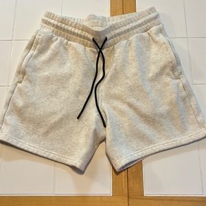 Fabletics Lounge Short (M)